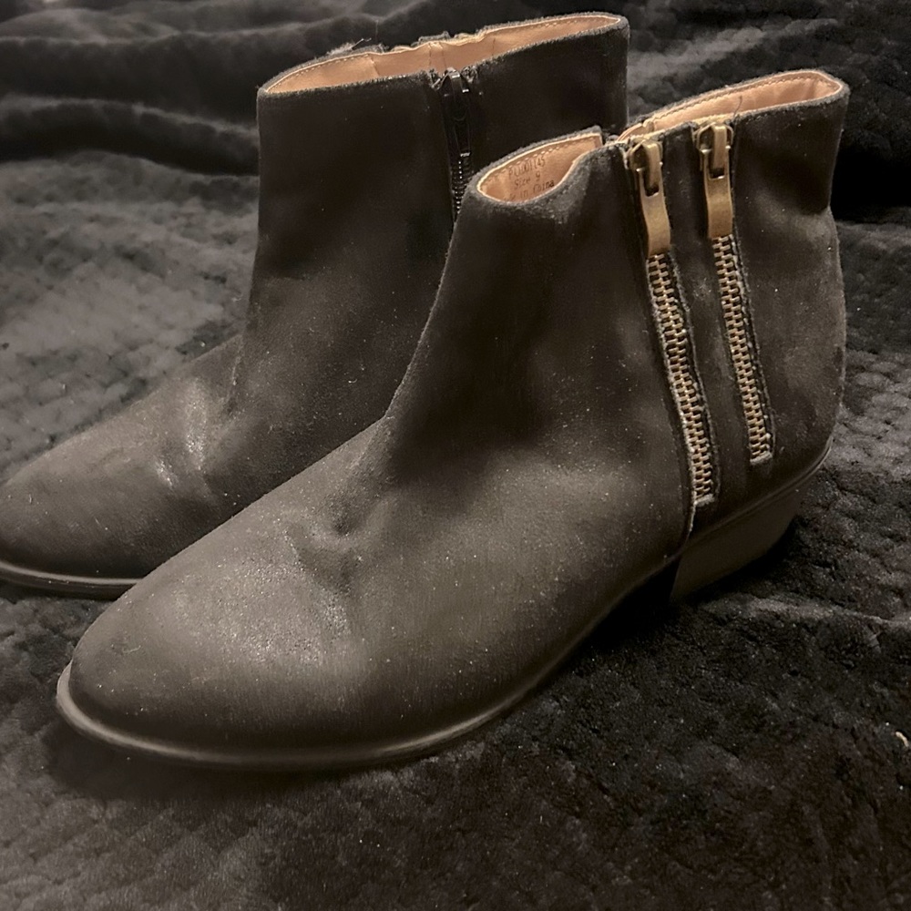 Perfect fall/winter shoe